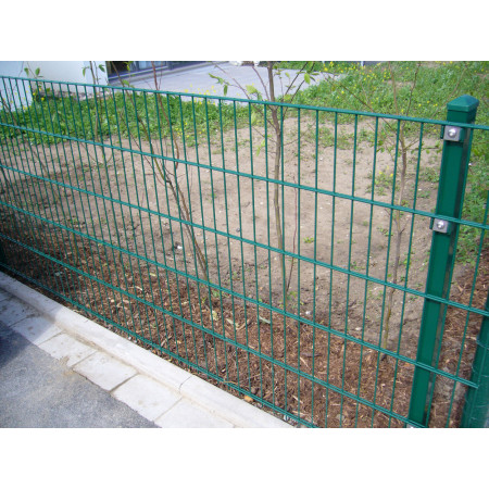 30 Meter Doppelstabmattenzaun komplett (grün)