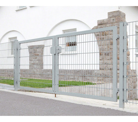 verzinkt (silberfarben)