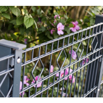 Barcelona Schmuckzaun