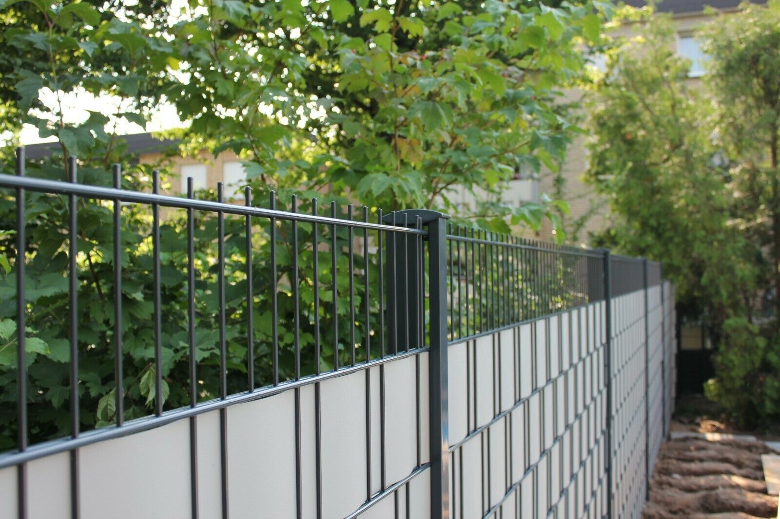 Sichtschutz Streifen Doppelstabmatten Zaun 10 Streifen je 2520 mm Kunststoff - Bild 19 von 24