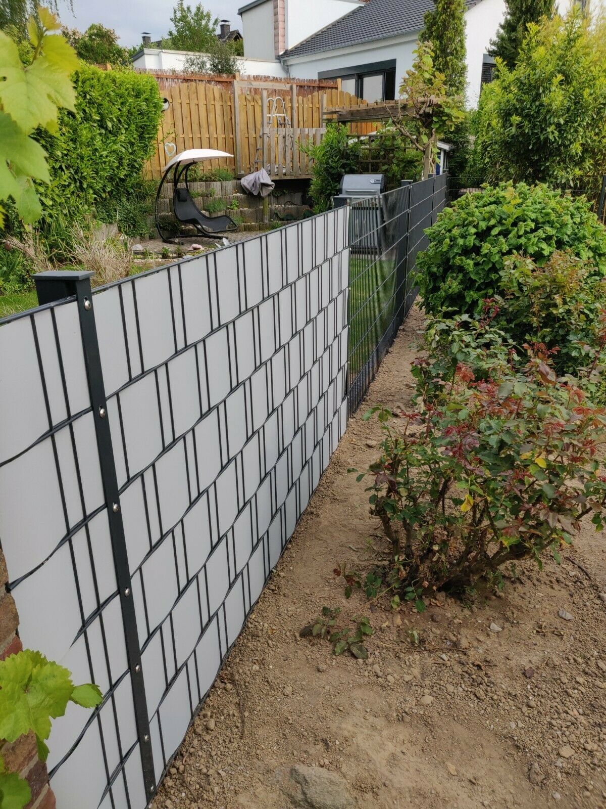 Sichtschutz Streifen Doppelstabmatten Zaun 10 Streifen je 2520 mm Kunststoff - Bild 20 von 24